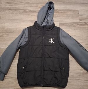 Calvin Klein Hooded Puffer Jacket